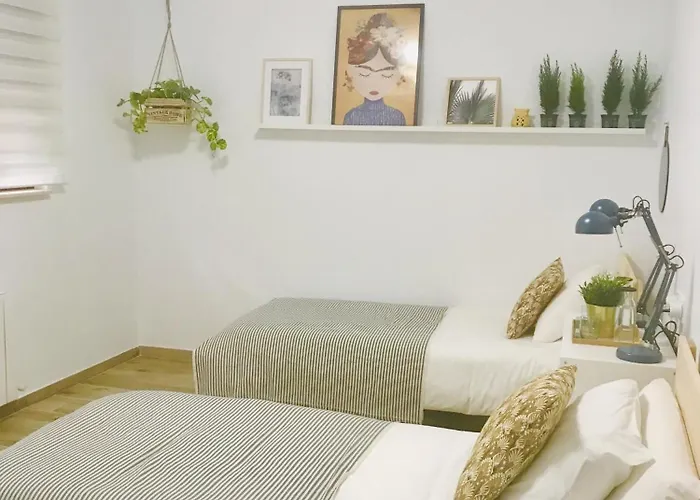 Trauko Flat Parking 15 Euros X Day Ebi01313 *