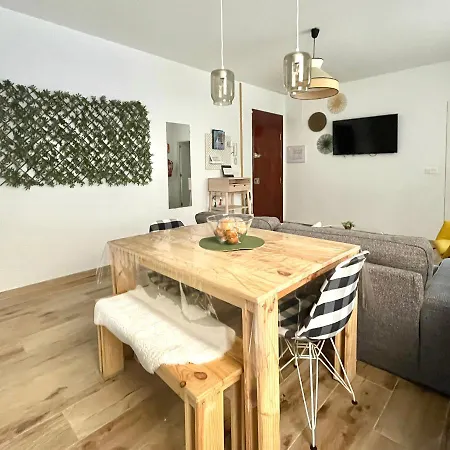 Apartamento Trauko Flat Parking 12 Euros X Day Ebi01313 *
